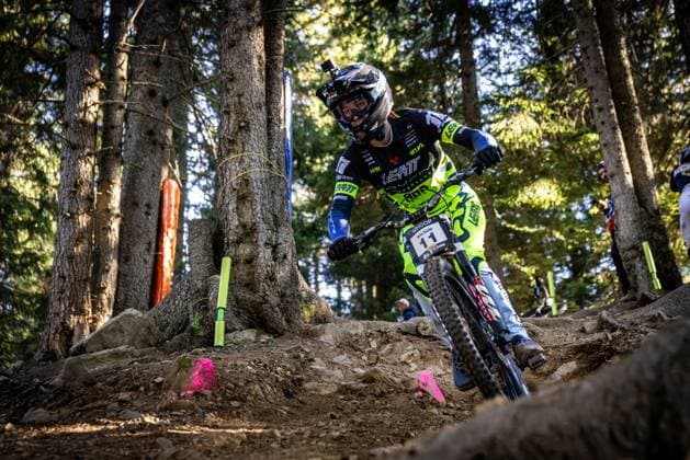 Whoop UCI Mountainbikeworldcup Downhill Lenzerheide WILSON Reece AON RACING - TOURNE CAMPERVANSat Whoop UCI Mountainbikeworldcup Downhill Lenzerheide, 19.09.2025,in Lenzerheide,SUI Foto: Sebastian Sternemannat Whoop UCI Mountainbikeworldcup Downhill Lenzerheide, 19.09.2025,in Lenzerheide,SUI Foto: Sebastian Sternemann