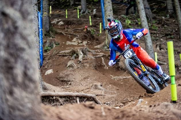 Whoop UCI Mountainbikeworldcup Downhill Lenzerheide WILLIAMS Jordan * SPECIALIZED GRAVITYat Whoop UCI Mountainbikeworldcup Downhill Lenzerheide, 19.09.2025,in Lenzerheide,SUI Foto: Sebastian Sternemannat Whoop UCI Mountainbikeworldcup Downhill Lenzerheide, 19.09.2025,in Lenzerheide,SUI Foto: Sebastian Sternemann