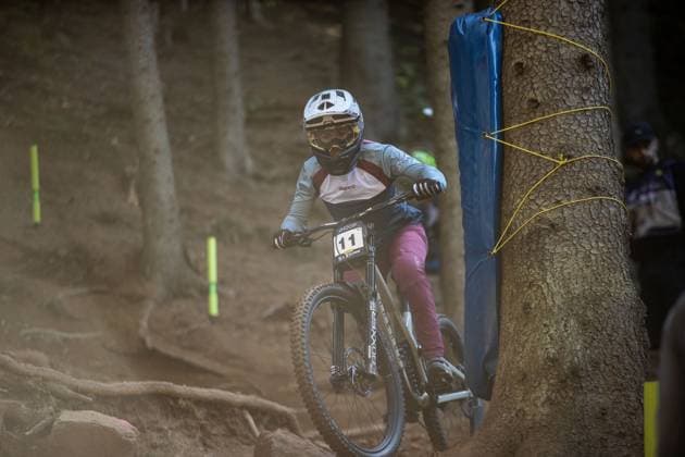 Whoop UCI Mountainbikeworldcup Downhill Lenzerheide NEF Gianna at Whoop UCI Mountainbikeworldcup Downhill Lenzerheide, 19.09.2025,in Lenzerheide,SUI Foto: Sebastian Sternemannat Whoop UCI Mountainbikeworldcup Downhill Lenzerheide, 19.09.2025,in Lenzerheide,SUI Foto: Sebastian Sternemann