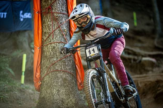 Whoop UCI Mountainbikeworldcup Downhill Lenzerheide NEF Gianna at Whoop UCI Mountainbikeworldcup Downhill Lenzerheide, 19.09.2025,in Lenzerheide,SUI Foto: Sebastian Sternemannat Whoop UCI Mountainbikeworldcup Downhill Lenzerheide, 19.09.2025,in Lenzerheide,SUI Foto: Sebastian Sternemann