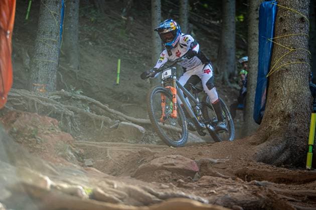 Whoop UCI Mountainbikeworldcup Downhill Lenzerheide VERMETTE Asa at Whoop UCI Mountainbikeworldcup Downhill Lenzerheide, 19.09.2025,in Lenzerheide,SUI Foto: Sebastian Sternemannat Whoop UCI Mountainbikeworldcup Downhill Lenzerheide, 19.09.2025,in Lenzerheide,SUI Foto: Sebastian Sternemann
