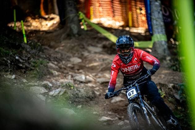 Whoop UCI Mountainbikeworldcup Downhill Lenzerheide SUMNER Jon Sebastian at Whoop UCI Mountainbikeworldcup Downhill Lenzerheide, 19.09.2025,in Lenzerheide,SUI Foto: Sebastian Sternemannat Whoop UCI Mountainbikeworldcup Downhill Lenzerheide, 19.09.2025,in Lenzerheide,SUI Foto: Sebastian Sternemann