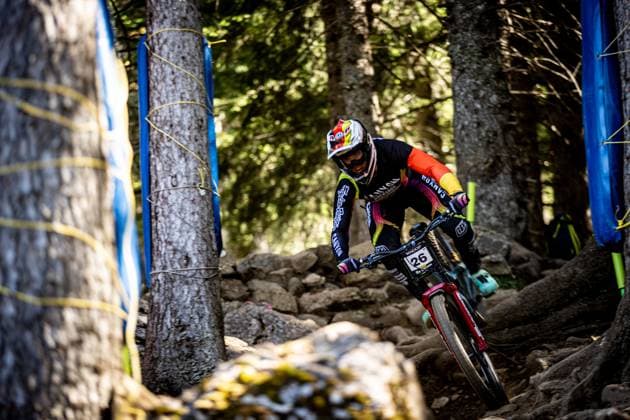 Whoop UCI Mountainbikeworldcup Downhill Lenzerheide KIEFER Henri * CANYON CLLCTV FACTORY TEAMat Whoop UCI Mountainbikeworldcup Downhill Lenzerheide, 19.09.2025,in Lenzerheide,SUI Foto: Sebastian Sternemannat Whoop UCI Mountainbikeworldcup Downhill Lenzerheide, 19.09.2025,in Lenzerheide,SUI Foto: Sebastian Sternemann