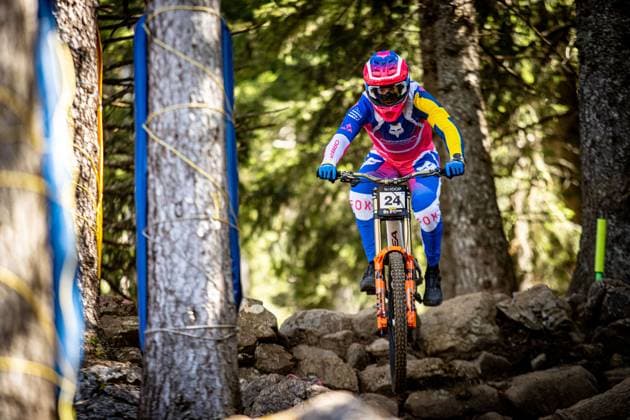 Whoop UCI Mountainbikeworldcup Downhill Lenzerheide ZWAR Oliver ORBEA FMD RACINGat Whoop UCI Mountainbikeworldcup Downhill Lenzerheide, 19.09.2025,in Lenzerheide,SUI Foto: Sebastian Sternemannat Whoop UCI Mountainbikeworldcup Downhill Lenzerheide, 19.09.2025,in Lenzerheide,SUI Foto: Sebastian Sternemann