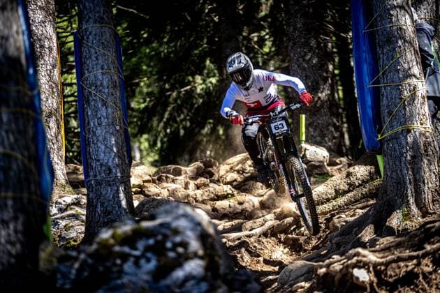 Whoop UCI Mountainbikeworldcup Downhill Lenzerheide FORLIN NoÃ at Whoop UCI Mountainbikeworldcup Downhill Lenzerheide, 19.09.2025,in Lenzerheide,SUI Foto: Sebastian Sternemannat Whoop UCI Mountainbikeworldcup Downhill Lenzerheide, 19.09.2025,in Lenzerheide,SUI Foto: Sebastian Sternemann