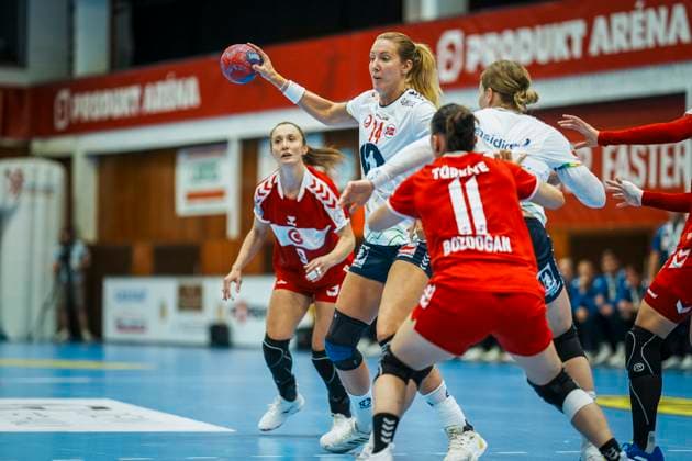Women s World Cup warm up in handball Norway Turkey Cheb, Czech Republic 20250919 Norway s Kristine Breistol during the women s handball friendly match between Norway and Turkey at Sports hall TJ Lokomotiva Photo Terje Pedersen NTB Cheb Czech Republic EDITORIAL USE ONLY RESTRICTED USE FOR BETTING COMPANIES  Copyright: xTerjexPedersenx xNTBx
