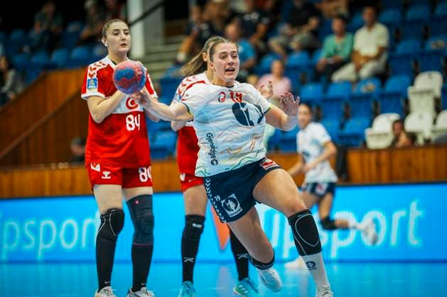 Women s World Cup warm up in handball Norway Turkey Cheb, Czech Republic 20250919 Norway s Selma Henriksen during the friendly match in women s handball between Norway and Turkey at Sports hall TJ Lokomotiva Photo Terje Pedersen NTB Cheb Czech Republic EDITORIAL USE ONLY RESTRICTED USE FOR BETTING COMPANIES  Copyright: xTerjexPedersenx xNTBx