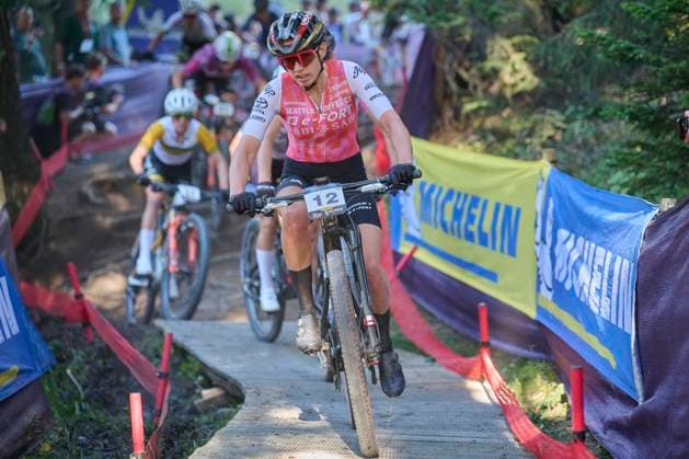 2025 WHOOP UCI Mountain Bike World Series XCC World Cup Women Elite, Lenzerheide, Schweiz Lenzerheide, Schweiz. 19. September 2025. Candice Lill während des Cross Country Short Track der Damen Elite an den WHOOP UCI Mountain Bike World Series 2025 in Lenzerheide.
