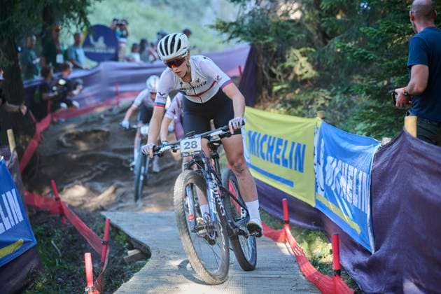 2025 WHOOP UCI Mountain Bike World Series XCC World Cup Women Elite, Lenzerheide, Schweiz Lenzerheide, Schweiz. 19. September 2025. Catalina Vidaurre Kossmann während des Cross Country Short Track der Damen Elite an den WHOOP UCI Mountain Bike World Series 2025 in Lenzerheide.