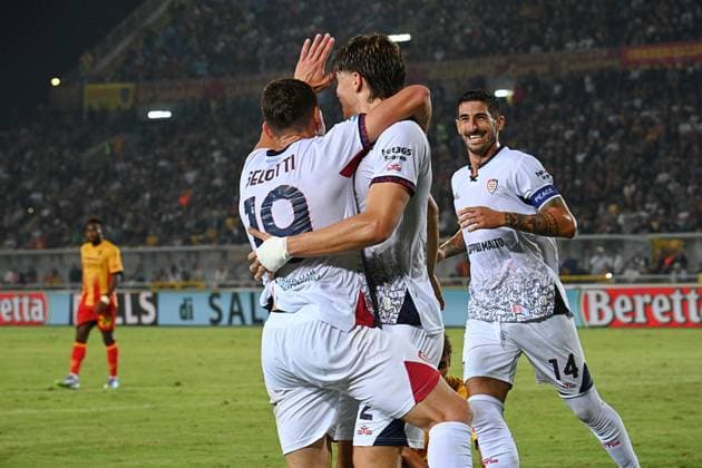 Andrea Belotti (Cagliari Calcio) celebrates after the goal during US Lecce vs Cagliari Calcio, Italian soccer Serie A match in Lecce, Italy, September 19 2025  Copyright: xPasqualexGolia IPAxSportx xipa-agency.netx xx IPA_65261288 IPA_Agency_IPA65261288