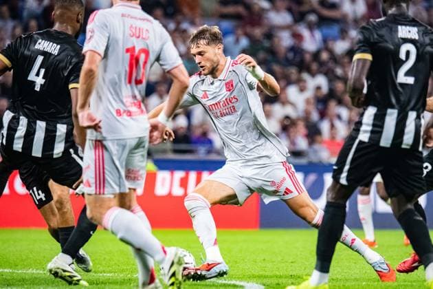 FOOTBALL : Olympique Lyonnais vs SCO Angers - Ligue 1 - JournÃ e 5 - 19 09 2025 Tanner Tessmann (OL) LyonFrance  Copyright: xBaptistexAutissierx