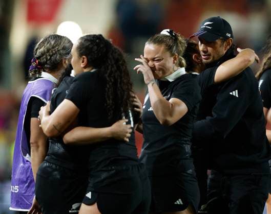 New Zealand post match dejection. New Zealand Black Ferns v Canada, Women™s Rugby World Cup Semi Final match at Ashton Gate Stadium, Bristol, England on Friday 19 September 2025. Photo credit: Matthew Impey Bristol United Kingdom Copyright: xx