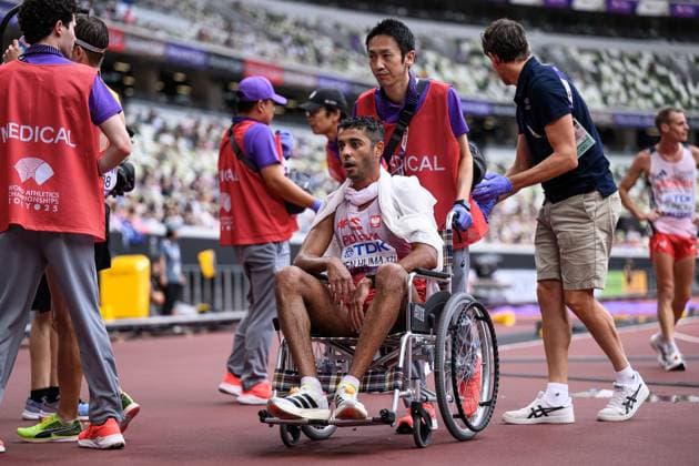250920 Maher Ben Hlima of Poland is carried away in a wheelchair after competing in men s 20 kilometers race walkduring day 8 of the 2025 World Athletics Championships on September 20, 2025 in Tokyo. Photo: Joel Marklund BILDBYRAN kod JM JM0737 bbeng friidrott athletics friidrett 2025 world athletics championships world athletics championships tokyo 25 friidrotts-vm friidretts-vm vm *** 250920 Maher Ben Hlima of Poland is carried away in a wheelchair after competing in men s 20 kilometers race walkduring day 8 of the 2025 World Athletics Championships on September 20, 2025 in Tokyo Photo Joel Marklund BILDBYRAN kod JM JM0737 bbeng friidrott athletics friidrett 2025 world athletics championships world athletics championships tokyo 25 friidrotts vm friidretts vm vm  Copyright: JOELxMARKLUND BB250920JM088