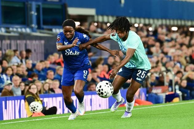 Everton vs London City Lionesses in the Barclays WSL at Goodison Park in Liverpool Featuring: Toni Payne, Rofiat Imuran Where: Liverpool, United Kingdom When: 19 Sep 2025 Credit: Graham Finney Cover Images EDITORIAL USE ONLY. NOT FOR USE BY NEWSPAPERS BASED IN THE UK. Copyright: xx coverimg55106682 EDITORIAL USE ONLY. NOT FOR USE BY NEWSPAPERS BASED IN THE UK. Copyright: xIMAGOx imago images 0834518685