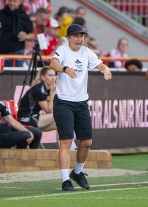 Fußball, Frauen, Saison 2025 2026, Google Pixel Frauen-Bundesliga (3. Spieltag), 1. FC Union Berlin - SGS Essen, Trainerin Ailien Poese (1. Frauen 1. FC Union), 20.09. 2025, Copyright: xMatthiasxKochx