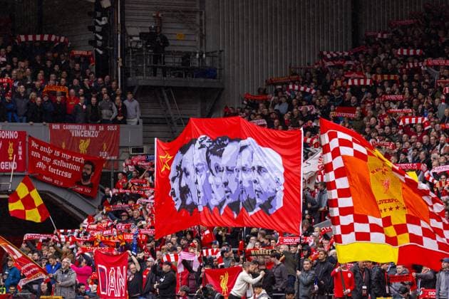 Football - FA Premier League - Liverpool FC v Everton FC LIVERPOOL, ENGLAND - Saturday, September 20, 2025: Liverpool supporters on the Spion Kop holding up flag with managers who have won the European Cup and or the League title before the FA Premier League match between Liverpool FC and Everton FC at Anfield. The 247th Merseyside Derby. (Photo by David Rawcliffe Propaganda) LIVERPOOL Anfield MERSEYSIDE ENGLAND  Copyright: xDavidxRawcliffex P2025-09-20-Liverpool_Everton-13