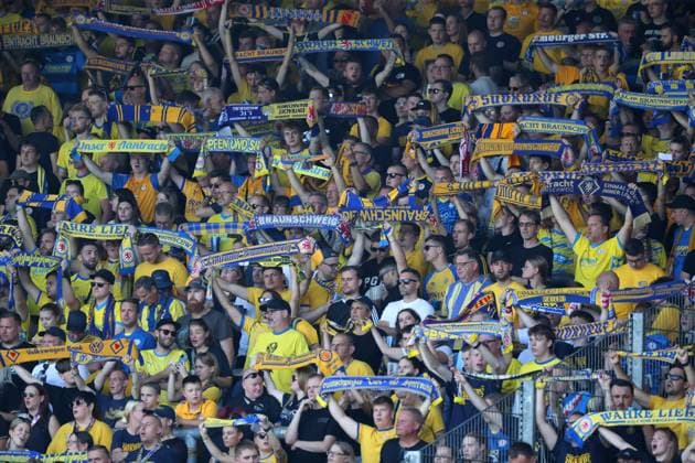Braunschweig vs. Elversberg, 2. BL Braunschweig, 20.09.2025, FUßBALL - Eintracht Braunschweig vs. SV Elversberg, 2. BL, Saison 2025 26. Eintracht Braunschweig Fans Braunschweig