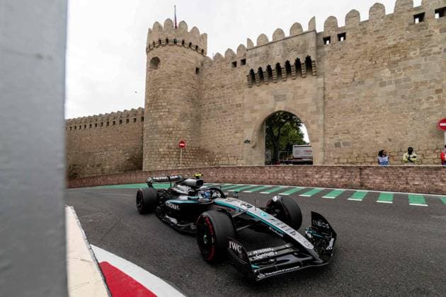 F1 - AZERBAIJAN GRAND PRIX 2025 12 KIMI ANTONELLI Andrea (ita), Mercedes AMG F1 Team W16, action during the 2025 Formula 1 Qatar Airways Azerbaijan Grand Prix, 17th round of the 2025 FIA Formula One World Championship, WM, Weltmeisterschaft from September 19 to 21, 2025 on the Baku City Circuit, in Baku, Azerbaijan - BakuAzerbaijan  Copyright: xALBERTOxVIMERCATIx