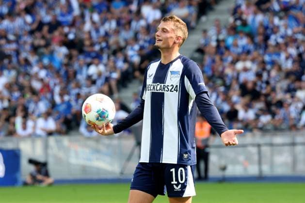 DEU, DFL, 2. FBL, Hertha BSC vs. Paderborn, 20.09.2025, Berliner Olympiastadion, Berlin, DEU, DFL, 2. FBL, Hertha BSC vs. Paderborn, im Bild Michael Cuisance (Hertha BSC Berlin 10) DFL - regulations prohibit any use of Photographs as image sequences and or quasi-video
