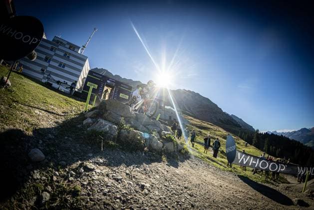Whoop UCI Mountainbikeworldcup Downhill Lenzerheide KOLB Andreas YT MOBat Whoop UCI Mountainbikeworldcup Downhill Lenzerheide, 20.09.2025,in Lenzerheide,SUI Foto: Sebastian Sternemannat Whoop UCI Mountainbikeworldcup Downhill Lenzerheide, 20.09.2025,in Lenzerheide,SUI Foto: Sebastian Sternemann