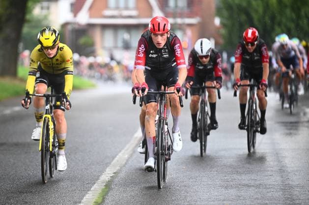 Super 8 Classic 2025 Cycling Race HAACHT, BELGIUM - SEPTEMBER 20 : rider of Lotto during the 27th edition of Super 8 Classic an UCI ProSeries 1.Pro one day cycling road race for Men Elite of 198.9 km with start in Brakel and finish in Haacht on September 20, 2025 in Haacht, Belgium, 20 09 2025 ( Motordriver Rodrique Verfaillie - Haacht Belgium  Copyright: xGvgx