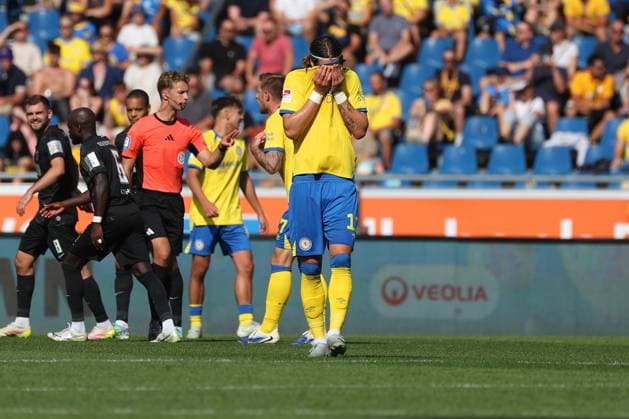 Braunschweig vs. Elversberg, 2. BL Braunschweig, 20.09.2025, FUßBALL - Eintracht Braunschweig vs. SV Elversberg, 2. BL, Saison 2025 26. Levente Szabo (Eintracht Braunschweig) Braunschweig