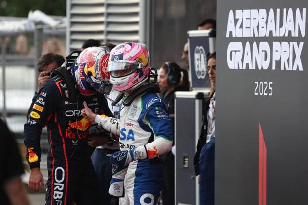 F1 Grand Prix Of Azerbaijan 2025 Qualifying Max Verstappen of Red Bull Racing and Liam Lawson of Racing Bulls after the qualifying ahead of the Formula 1 Grand Prix of Azerbaijan at Baku City Circuit in Baku, Azerbaijan on September 20, 2025. Baku Azerbaijan  Copyright: xJakubxPorzyckix originalFilename:porzycki-f1grandp250920_npjrO.jpg
