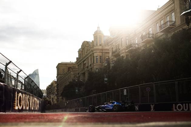 F1 - AZERBAIJAN GRAND PRIX 2025 55 SAINZ Carlos (spa), Williams Racing FW47, action during the 2025 Formula 1 Qatar Airways Azerbaijan Grand Prix, 17th round of the 2025 FIA Formula One World Championship, WM, Weltmeisterschaft from September 19 to 21, 2025 on the Baku City Circuit, in Baku, Azerbaijan - BakuAzerbaijan  Copyright: xEricxAlonsox