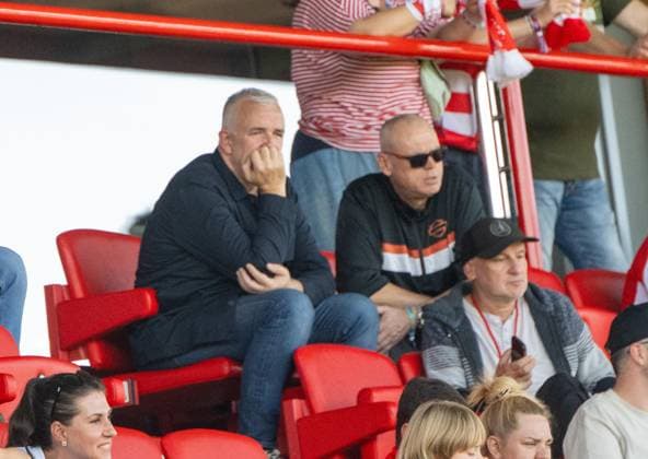 Fußball, Frauen, Saison 2025 2026, Google Pixel Frauen-Bundesliga (3. Spieltag), 1. FC Union Berlin - SGS Essen, v. l. Präsident Dirk Zingler (1. FC Union) auf der Tribüne, 20.09. 2025, Copyright: xMatthiasxKochx