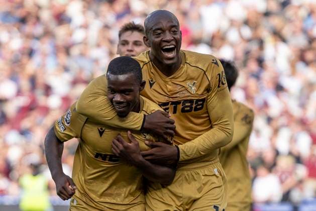 Football - 2025 2026 Premier League - West Ham United vs Crystal Palace - London Stadium - Saturday 20th September 2025 Jean-Philippe Mateta (Crystal Palace FC) celebrates with goal scorer Tyrick Mitchell (Crystal Palace FC) after he seals the win COLORSPORT DANIEL BEARHAM  csp_whu_cry_db_20092025_
