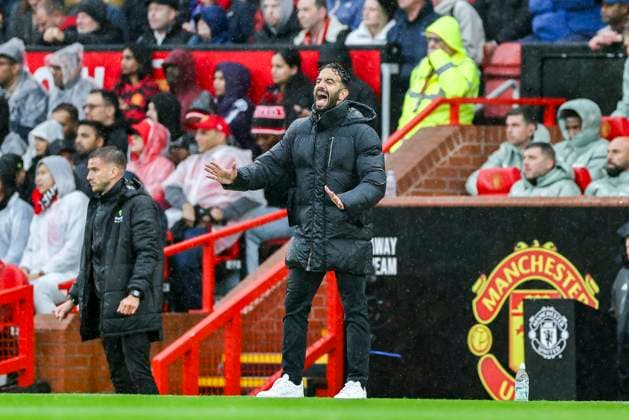 Manchester United, ManU FC v Chelsea FC, Premier League Manchester United Manager Head Coach Ruben Amorim reacts and gestures during the Manchester United FC v Chelsea FC English Premier League match at Old Trafford, Manchester, England, United Kingdom on 20 September 2025 Credit: Phil Duncan Every Second Media Editorial use only. All images are copyright Every Second Media Limited. No images may be reproduced without prior permission. All rights reserved. Premier League and Football League images are subject to licensing agreements with Football DataCo Limited. see https: www.football-dataco.com Copyright: xIMAGO EveryxSecondxMediax ESM-1592-0039 PhilxDuncanx xEveryxSecondxMediax