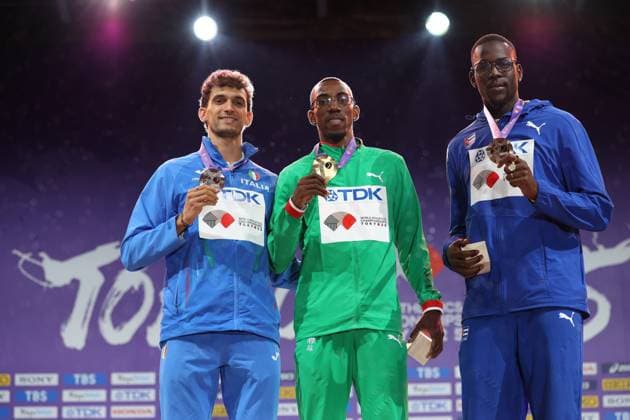 September 20, 2025, Shinjuku, Tokyo, Japan: PEDRO PICHARDO of Portugal, ANDREA DALLAVALLE of Italy and LAZARO MARTINEZ of Cuba celebrate with their Gold, Silver and Bronze Medal in the Men s Triple Jump Medal Ceremony at the Tokyo 2025 World Athletics Championships in Tokyo, Japan Shinjuku Japan - ZUMAc179 20250920_zep_c179_059 Copyright: xMickaelxChavetx