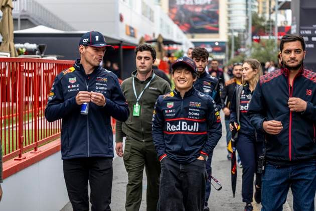 FORMULE 1 : Grand Prix Azerbaidjan - Bakou - 20 09 2025 22 Yuki Tsunoda (JPN) Oracle Red Bull Racing (AUT) Red Bull RB21 Honda RBPT, during the 2025 Formula 1 Azerbaijan Grand Prix, round 17 of the 2025 Formula 1 World Championship, WM, Weltmeisterschaft which takes place from September 19th to 21st 2025 at the Baku City Circuit, Azerbaijan (AZ)  Copyright: xIANxBUNDEYx xMPSxAGENCYx x