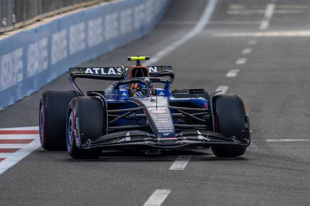 FORMULE 1 : Grand Prix Azerbaidjan - Bakou - 20 09 2025 55 Carlos Sainz (ESP) Atlassian Williams Racing (GBR) FW47 Mercedes, during the 2025 Formula 1 Azerbaijan Grand Prix, round 17 of the 2025 Formula 1 World Championship, WM, Weltmeisterschaft which takes place from September 19th to 21st 2025 at the Baku City Circuit, Azerbaijan (AZ)  Copyright: xIANxBUNDEYx xMPSxAGENCYx x