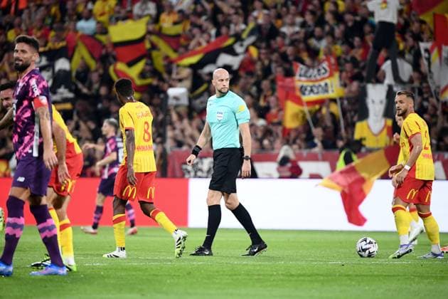 RC Lens v LOSC Lille - Ligue 1 McDonald s 2025 2026 Eric WATTELLIER (ARBITRE) during the Ligue 1 McDonald s match between Lens and Lille at Stade Bollaert-Delelis on September 20, 2025 in Lens, France. Lens France  Copyright: xFEPx 776348137