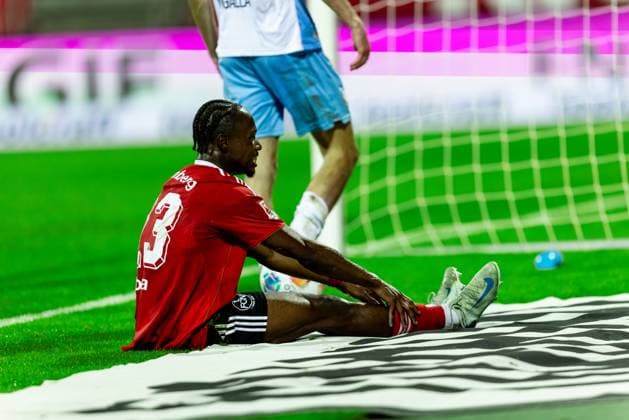 Fussball, Saison 2025 2026, 2. Bundesliga, Max Morlock Stadion, 6. Spieltag, 1. FC Nürnberg - VfL Bochum, 20.09.2025 20.09.2025, Fussball, Saison 2025 2026, 2. Bundesliga, Max Morlock Stadion, 6. Spieltag, 1. FC Nürnberg - VfL Bochum, 23 Mohamed Ali Zoma (1. FC Nürnberg) nach vergebener Torchance Foto: Lucca Fundel Nürnberg Max Morlock Stadion Bayern Deutschland