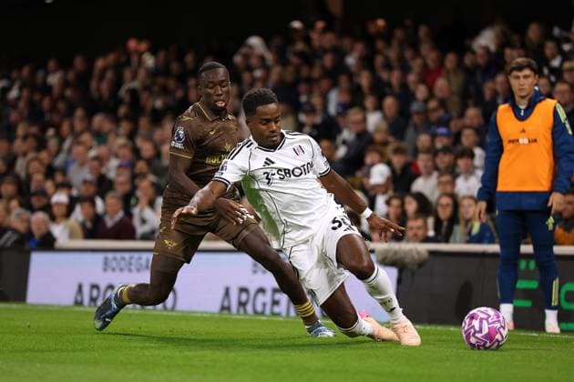 20th September 2025; Craven Cottage, Fulham, London, England; Premier League Football, Fulham versus Brentford;  JohnxPatrickxFletcher