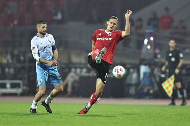 Artyom Stepanov, FCN, im Hinrundenspiel der Saison 2025 2026 zwischen dem 1. FC Nürnberg und dem Vfl Bochum (2:1) in Nürnberg; 20 09 2025 -