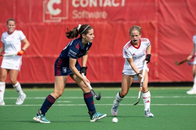 Feldhockey, Bremer HC vs. Düsseldorfer HC 0-2, Damen 1. Bundesliga, Saison 2025-26 21.06.25:, Bremen, Deutschland, 1. Bundesliga Damen Hockey (Foto von Axel Kaste) Manuela Ghigliotti, (12 Bremer HC, Mittelfeld) rechts Bremen Bremer Hockey-Club e.V. Freie Hansestadt Bremen Deutschland