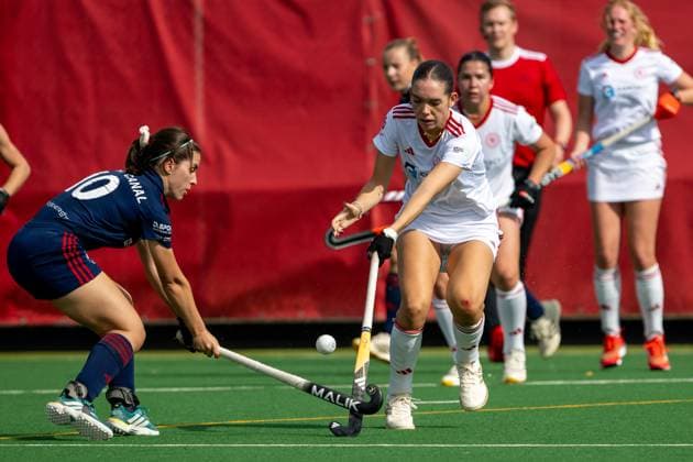 Feldhockey, Bremer HC vs. Düsseldorfer HC 0-2, Damen 1. Bundesliga, Saison 2025-26 21.06.25:, Bremen, Deutschland, 1. Bundesliga Damen Hockey (Foto von Axel Kaste) Re: Nina Paetzold, (6 Bremer HC,Mittelfeld) Bremen Bremer Hockey-Club e.V. Freie Hansestadt Bremen Deutschland