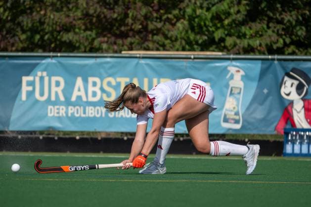 Feldhockey, Bremer HC vs. Düsseldorfer HC 0-2, Damen 1. Bundesliga, Saison 2025-26 21.06.25:, Bremen, Deutschland, 1. Bundesliga Damen Hockey (Foto von Axel Kaste) Lena Frerichs, (5 Bremer HC, Mittelfeld) Bremen Bremer Hockey-Club e.V. Freie Hansestadt Bremen Deutschland