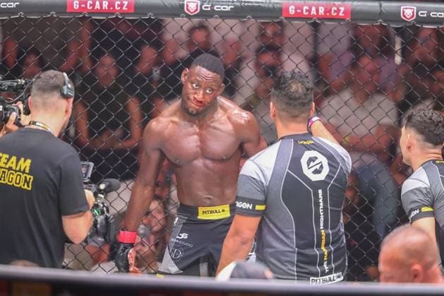 Rote Ecke Hafeni Nafuka,blaue Ecke Kevin Enz, GER, OKTAGON 76, MMA, OKTAGON, 20.09.2025 GER, OKTAGON 76, MMA, OKTAGON, 20.09.2025 Frankfurt am Main *** Red corner Hafeni Nafuka,blue corner Kevin Enz, GER, OKTAGON 76, MMA, OKTAGON, 20 09 2025 GER, OKTAGON 76, MMA, OKTAGON, 20 09 2025 Frankfurt am Main Copyright: xEibner-Pressefoto JanxPrihodax EP_JPA
