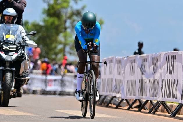 NIRERE Xaverine Rwanda Frauen Elite ITT Straßen-WM 2025 Ruanda NIRERE Xaverine Rwanda Einzelzeitfahren Frauen Elite Straßen-Weltmeisterschaft im Radsport 2025 Road World Championships 2025 UCI Cycling WM 31,2 km Kigali, Ruanda. 32nd World Championships WE - ITT (WC). 21.09.2025