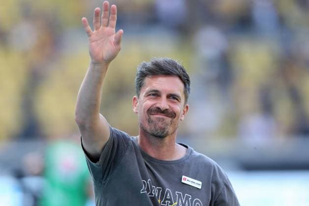 21.09.2025, xtgx, Fussball 2. Bundesliga, SG Dynamo Dresden - Hannover 96 emspor, v.l. Thomas Stamm (Dresden, Trainer) Portrait, Portraet, Einzelbild (DFL DFB REGULATIONS PROHIBIT ANY USE OF PHOTOGRAPHS as IMAGE SEQUENCES and or QUASI-VIDEO) Dresden