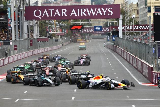 F1 Grand Prix of Azerbaijan BAKU, AZERBAIJAN - SEPTEMBER 21: Drivers in action during the F1 Grand Prix of Azerbaijan at Baku City Circuit on September 21, 2025 in Baku, Azerbaijan. Resul Rehimov Anadolu Baku Azerbaijan. Editorial use only. Please get in touch for any other usage.  Copyright: x2025xAnadoluxResulxRehimovx