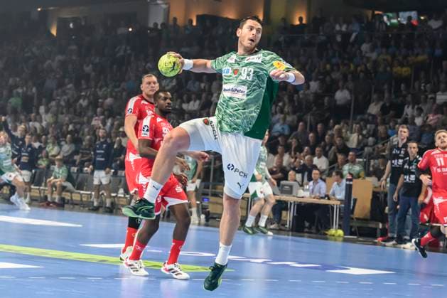 im Bild v.l.: Mijajlo Marsenic (Fuechse Berlin), GER, Berlin, Handball, Fuechse Berlin vs MT Melsungen, DAIKIN Handball-Bundesliga, in der Max Schmeling Halle, 21.09.2025, Copyright: HMBxMedia UwexKoch