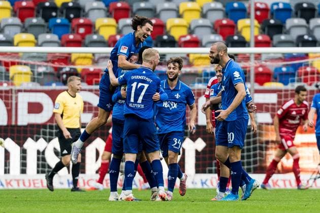 2. Fussball Bundesliga; Fortuna Düsseldorf 1895 - SV Darmstadt 98; 21.09.2025 Jubel nach dem 0:2 durch Fabian Nürnberger (SV Darmstadt 98, 15), Tor, Torjubel 2. Fussball Bundesliga, Fortuna Düsseldorf 1895 - SV Darmstadt 98 Düsseldorf, Merkur Spiel-Arena am 21.09.2025 DFL REGULATIONS PROHIBIT ANY USE OF PHOTOGRAPHS AS IMAGE SEQUENCES AND OR QUASI-VIDEO.