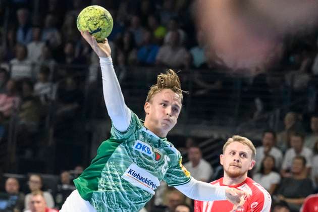 im Bild v.l.: Tobias Grondahl (Fuechse Berlin), GER, Berlin, Handball, Fuechse Berlin vs MT Melsungen, DAIKIN Handball-Bundesliga, in der Max Schmeling Halle, 21.09.2025, Copyright: HMBxMedia UwexKoch