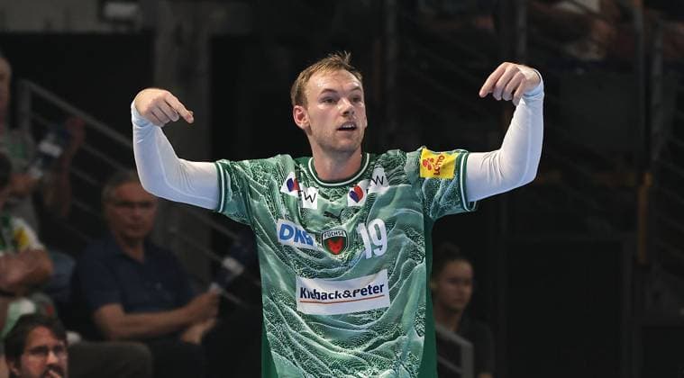 Mathias Gidsel zeigt auf sich Aktion Oberkörper Handball HBL Bundesliga Herren 5. Spieltag Saison 2025 2026 21.09.2025 Füchse Berlin vs MT Melsungen