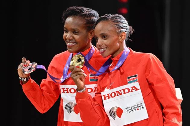 2025.09.21 Tokio Lekkoatletyka Mistrzostwa Swiata N z Faith Kipyegon Beatrice Chebet Foto Michal Laudy PressFocus 2025.09.21 Tokyo Athletics World Championships Faith Kipyegon Beatrice Chebet Credit: Michal Laudy PressFocus NEWSPIX.PL --- newspix.pl POLAND OUT! 